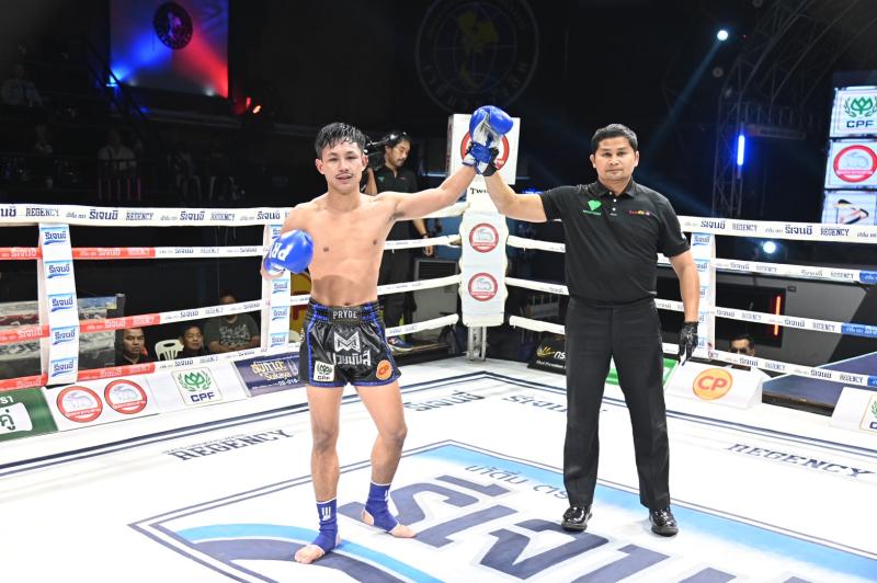 คู่ที่ 3 พิกัด 112 ปอนด์ เพชรเอก เกียรติจำรูญ ...แพ้คะแนน... สิงห์เพชร อ.ปิยะพันธ์ฟาร์ม คู่ที่ 3 พิกัด 112 ปอนด์ เพชรเอก เกียรติจำรูญ ...แพ้คะแนน... สิงห์เพชร อ.ปิยะพันธ์ฟาร์ม