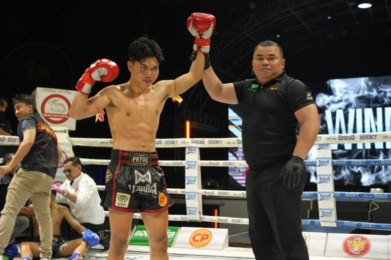 คู่ที่ 4 พิกัด 114 ปอนด์ เดชบากิ จ่าแสร์คอหงส์ ...ชนะน็อกยก 1... มังกรหยก ทาวน์อินทาวน์ยิม คู่ที่ 4 พิกัด 114 ปอนด์ เดชบากิ จ่าแสร์คอหงส์ ...ชนะน็อกยก 1... มังกรหยก ทาวน์อินทาวน์ยิม