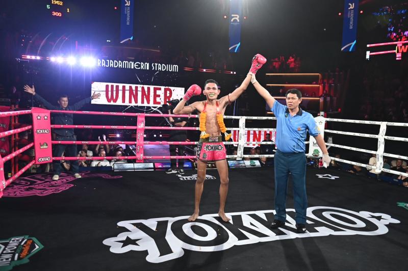 คู่ที่ 4 พิกัด 126 ปอนด์ พลายพยัคฆ์ ส.สมหมาย ...ชนะคะแนน... บุญชู ส.บุญมีฤทธิ์ คู่ที่ 4 พิกัด 126 ปอนด์ พลายพยัคฆ์ ส.สมหมาย ...ชนะคะแนน... บุญชู ส.บุญมีฤทธิ์