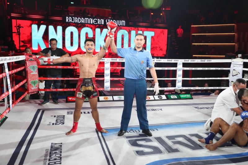 คู่แรก คู่ที่ 1 พิกัด 126 ปอนด์ ก้องภูสิงห์ อ.ขำอินทร์ ...ชนะน็อกยก 4... ก้าวหน้า ร.ร.กีฬาโคราช คู่แรก คู่ที่ 1 พิกัด 126 ปอนด์ ก้องภูสิงห์ อ.ขำอินทร์ ...ชนะน็อกยก 4... ก้าวหน้า ร.ร.กีฬาโคราช