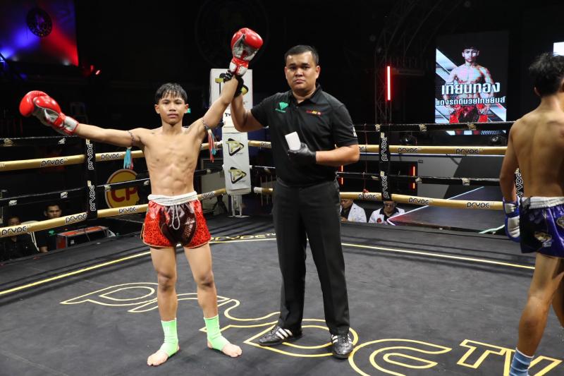 คู่ที่ 7 พิกัด 44 กก. เทียนทอง แดงรถดี ...ชนะคะแนน... เพชรซีพี อนันต์ธวัชมวยไทย คู่ที่ 7 พิกัด 44 กก. เทียนทอง แดงรถดี ...ชนะคะแนน... เพชรซีพี อนันต์ธวัชมวยไทย