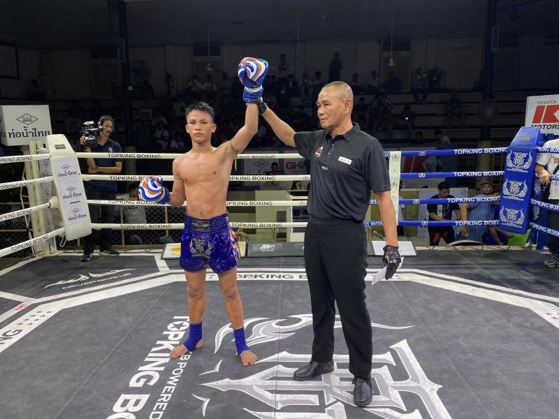 คู่ที่ 3 พิกัด 119 ปอนด์ เจมส์ศักดิ์ แสงทองค้าแก๊ส ...แพ้คะแนน... พรเพชร ส.ราชภูมิ คู่ที่ 3 พิกัด 119 ปอนด์ เจมส์ศักดิ์ แสงทองค้าแก๊ส ...แพ้คะแนน... พรเพชร ส.ราชภูมิ