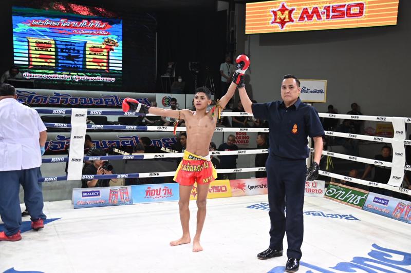 คู่ที่ 2 พิกัด 101 ปอนด์ พยัคฆ์ทักษิณ ศ.ศศิวัฒน์ ...ชนะน็อกยก 4... ชาตินักรบ ว.วัฒนะ