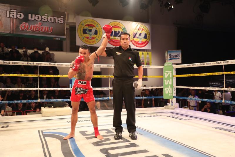 คู่ที่ 3 พิกัด 122 ปอนด์ จอมโหด ว.อุรชา ...ชนะคะแนน... เพชรมงคล ศูนย์กีฬาห้วยต้ม