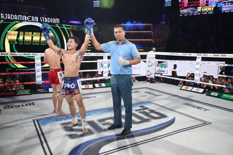 คู่ที่ 3 พิกัด 114 ปอนด์ บักโนว่า บางแสนไฟท์คลับ ...แพ้คะแนน... เพชรเกรียงไกร จิตรเมืองนนท์