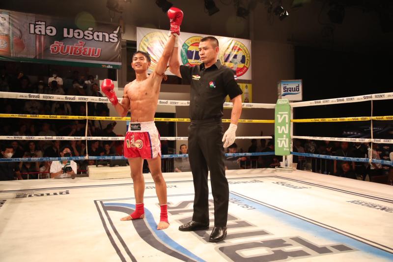 คู่ที่ 2 พิกัด 116 ปอนด์ แสงทองน้อย แสงทองค้าแก๊ส ...ชนะน็อกยก 2... เพชรมรกต ศิษย์สองพี่น้อง คู่ที่ 2 พิกัด 116 ปอนด์ แสงทองน้อย แสงทองค้าแก๊ส ...ชนะน็อกยก 2... เพชรมรกต ศิษย์สองพี่น้อง