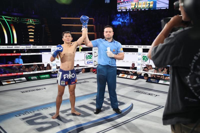 คู่ที่ 3 พิกัด 113 ปอนด์ เพชรพอใจ โกลิตะมวยไทย ...แพ้คะแนน... เพชรเอก เกียรติจำรูญ คู่ที่ 3 พิกัด 113 ปอนด์ เพชรพอใจ โกลิตะมวยไทย ...แพ้คะแนน... เพชรเอก เกียรติจำรูญ