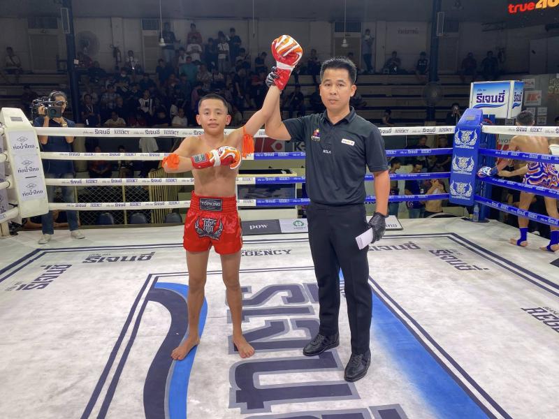 คู่แรก คู่ที่ 1 พิกัด 100 ปอนด์ ดารีส ส.โชคมีชัย ...ชนะคะแนน... ยอดสิงห์ ส.ราชภูมิ คู่แรก คู่ที่ 1 พิกัด 100 ปอนด์ ดารีส ส.โชคมีชัย ...ชนะคะแนน... ยอดสิงห์ ส.ราชภูมิ