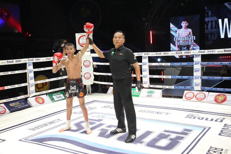 คู่ที่ 3 พิกัด 101 ปอนด์ ดีเซลเล็ก สิงห์เดชา ...ชนะคะแนน... ตะเกียบเหล็ก ร.ร.ธรรมศาสตร์คลองหลวง