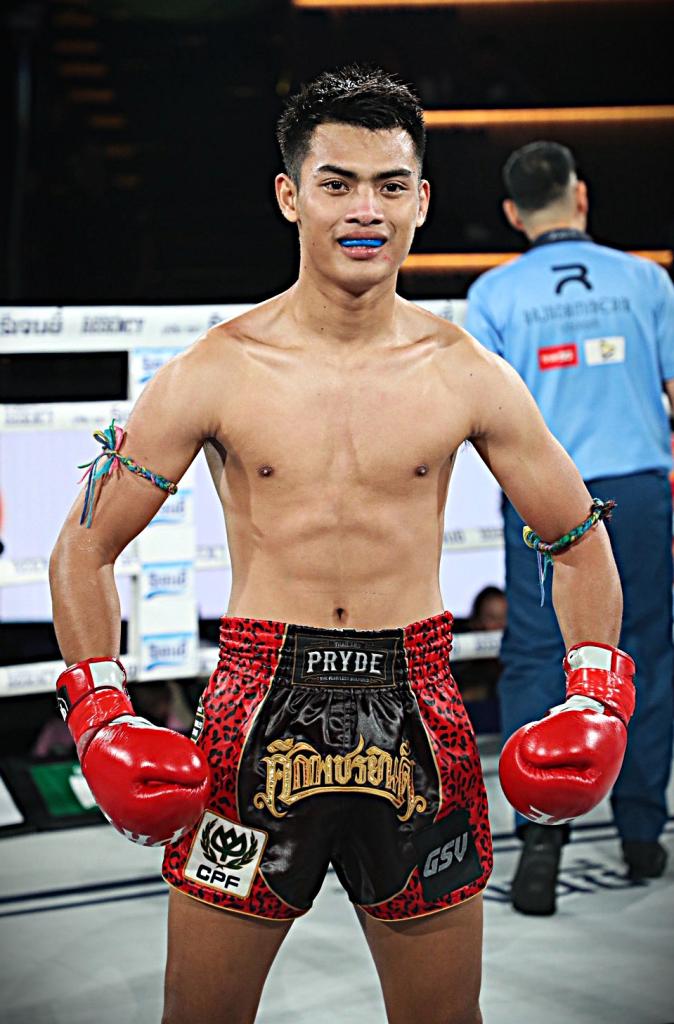 ก้องภูสิงห์ อ.ขำอินทร์