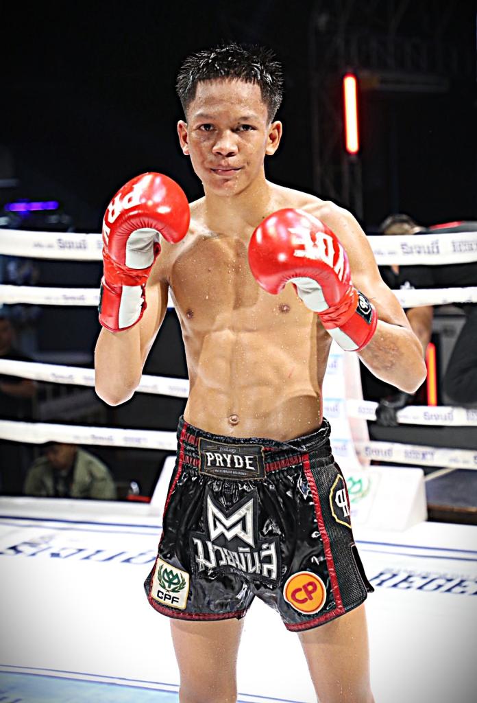 เสือสองเล ราไวย์มวยไทย