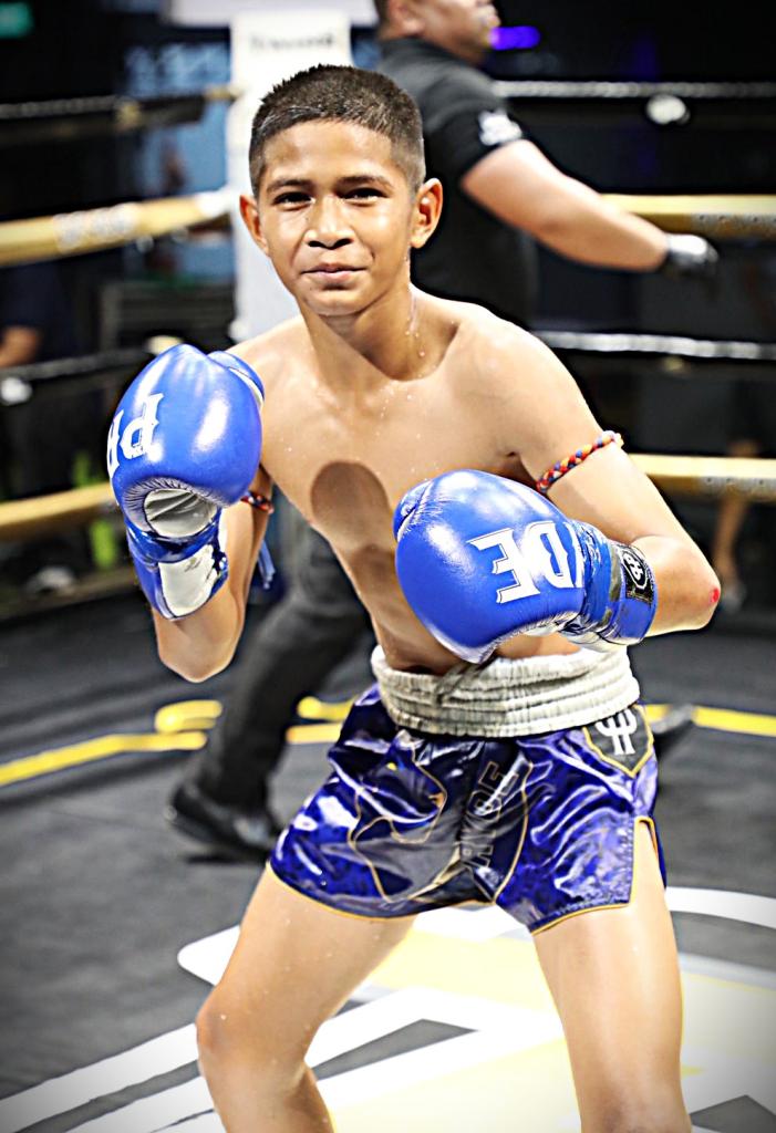 ยอดโพธิ์ทอง ภ.หลักบุญ