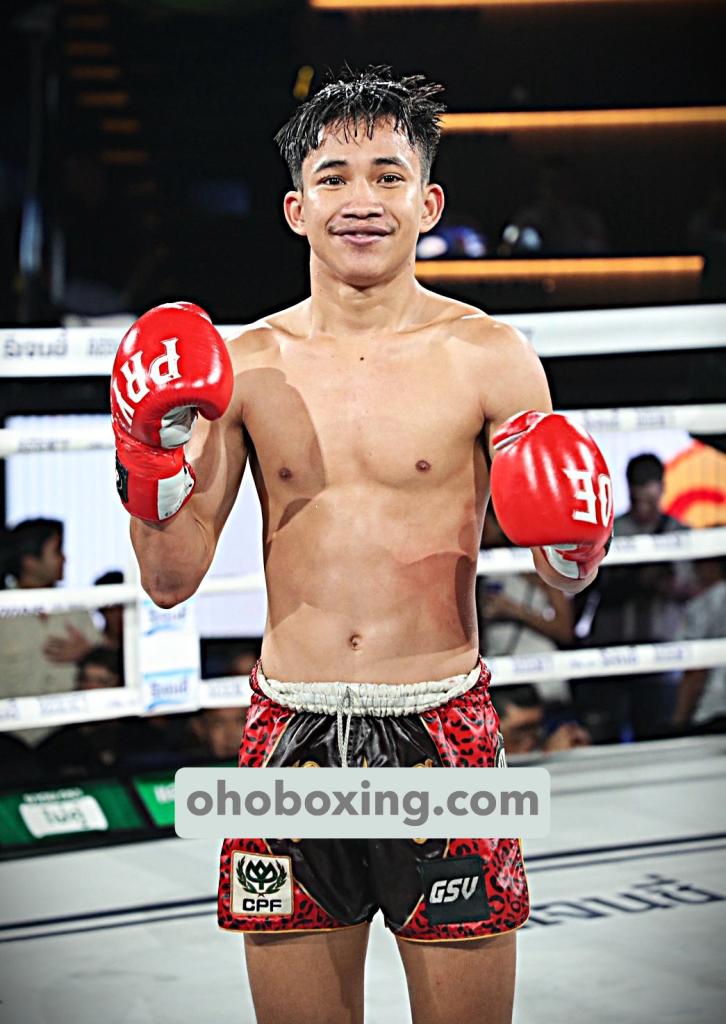 หลานย่าโม ศิษย์มนต์ชัย