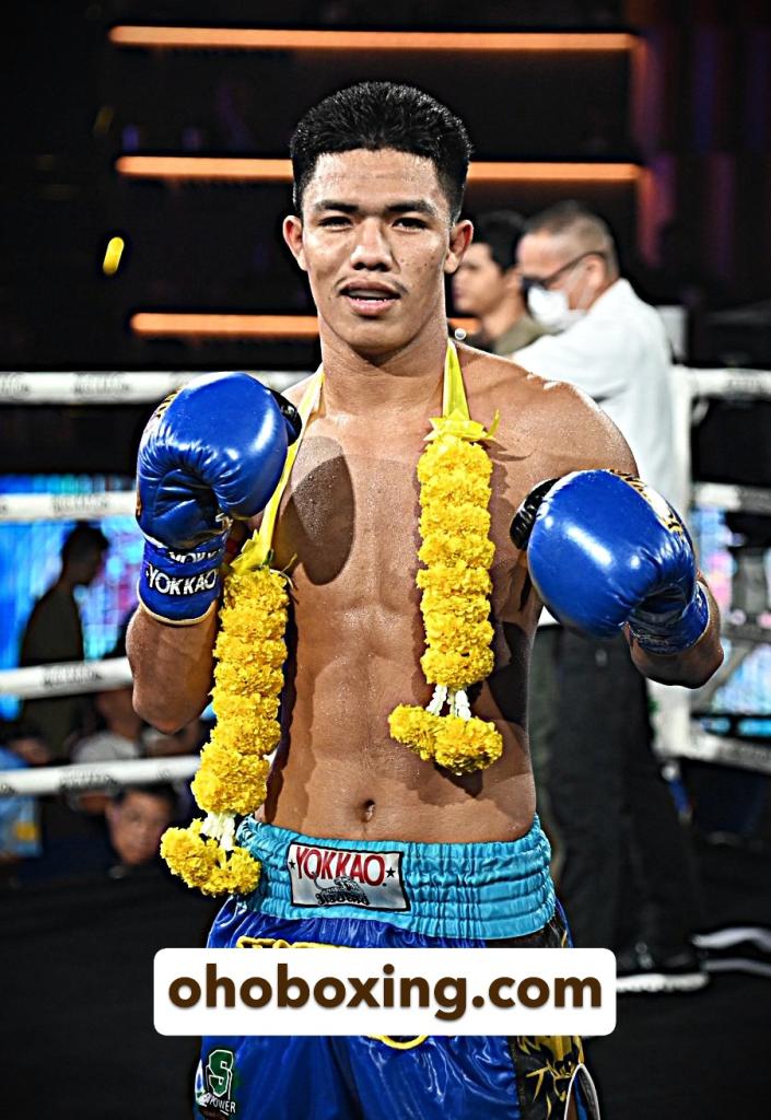 แสนเมืองน้อย ศิษย์กำนันเหน่ง