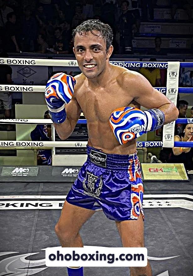 ลีโอ แฟมิลี่มวยไทย