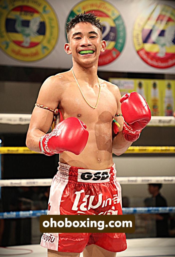 ยอดนที ผดุงชัยมวยไทยยิม