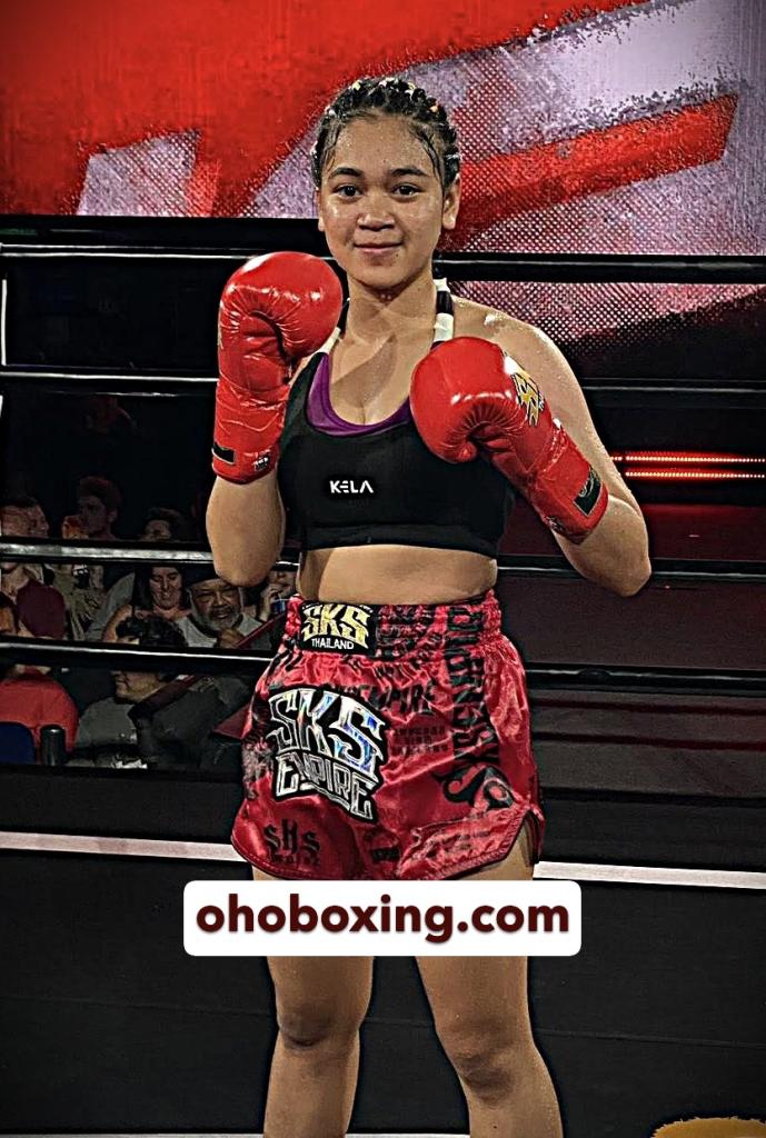 พลอยชมพู ศิษย์วิษณุ