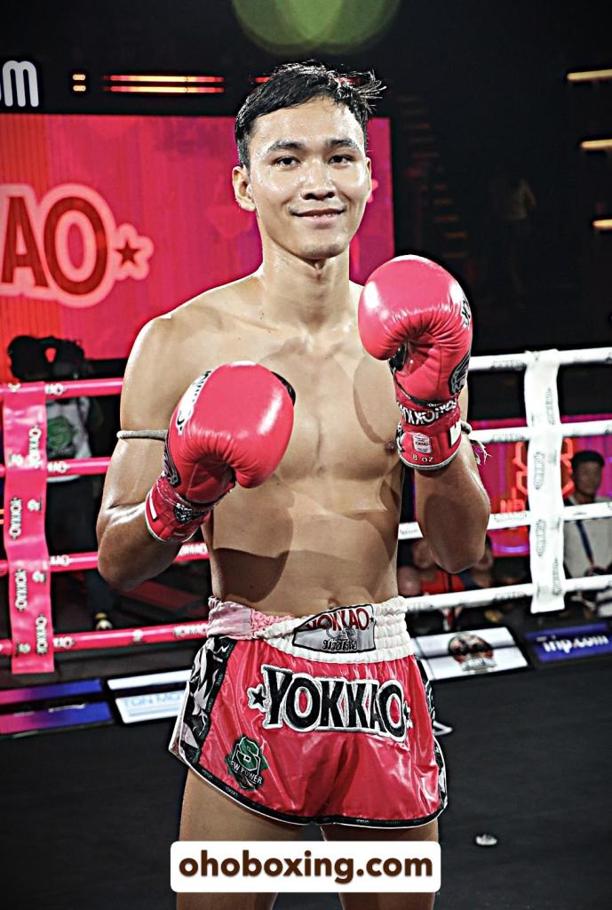 แสนรัก ซุปเปอร์เล็กมวยไทย