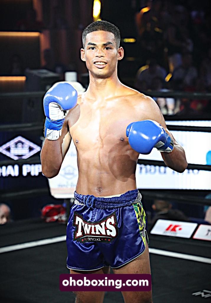 เพชรชยุตฆ์ ส.ธนโชติ