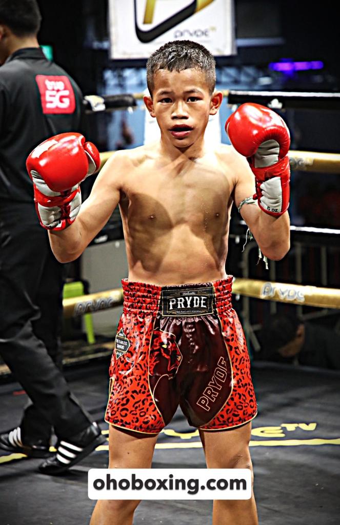 เพชรชาติชาย ห่วงซื่อกรุ๊ป