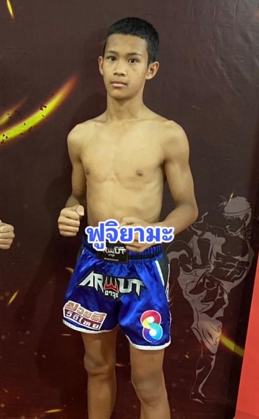 ฟิจิมะนะ แก่นนรสิงห์มวยไทย