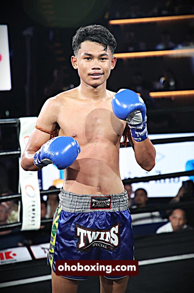 เพชรก้องฟ้า ว.เทคโนหลวงปู่สรวง