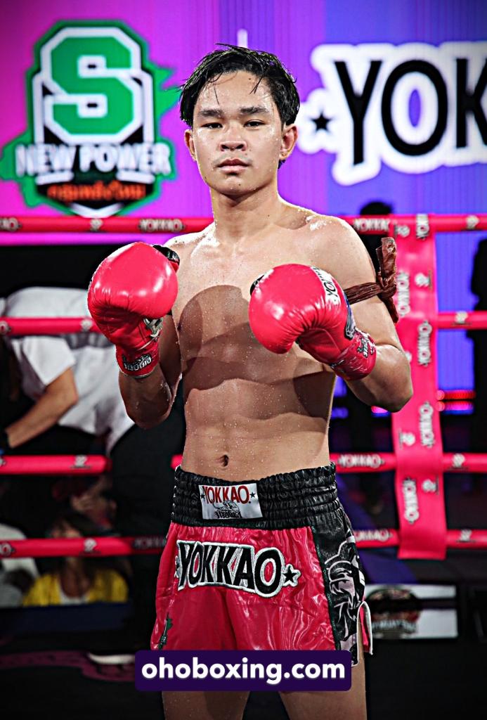 เด่นณรงค์ ส.เจริญเดชมวยไทย